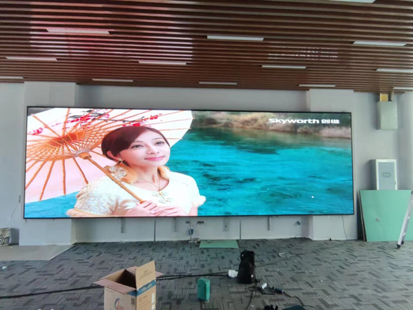 鄱阳P1.53led小间距屏安装案例